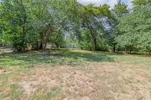 2622 W Johnson St, Denison, TX 75020 - Photo 11