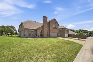 2205 Harborview Blvd, Rowlett, TX 75088 - Photo 33