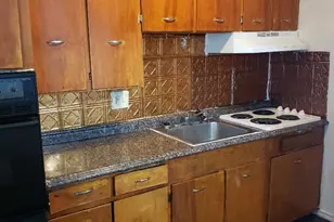 400 Oak Dr, Terrell, TX 75143 - Photo 9