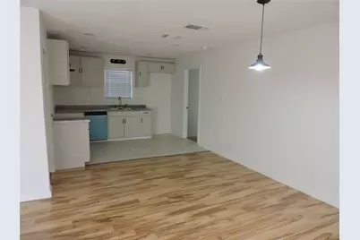1513 Skyline Drive, River Oaks, TX 76114 - Photo 17
