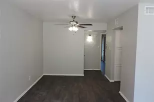 1513 Skyline Dr, River Oaks, TX 76114 - Photo 9