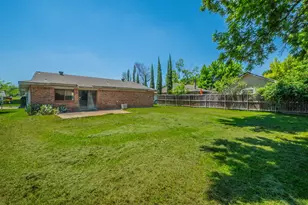 1605 Whiteoak Dr, Garland, TX 75040 - Photo 23