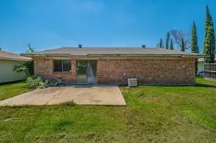 1605 Whiteoak Dr, Garland, TX 75040 - Photo 25