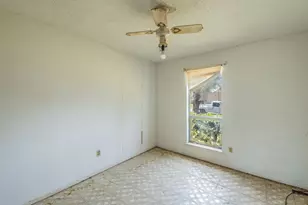 1605 Whiteoak Dr, Garland, TX 75040 - Photo 17
