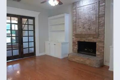 6808 Greenleaf Drive, North Richland Hills, TX 76182 - Photo 9