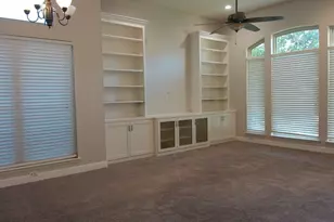 6808 Greenleaf Dr, North Richland Hills, TX 76182 - Photo 5
