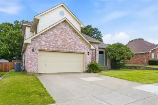 6808 Greenleaf Dr, North Richland Hills, TX 76182 - Photo 33
