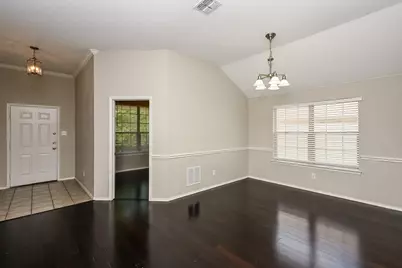 10408 Bradshaw Drive, Fort Worth, TX 76108 - Photo 5