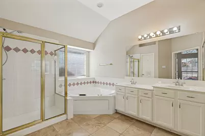 2517 Vail Drive, McKinney, TX 75070 - Photo 9