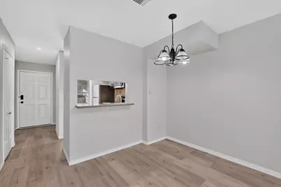 734 W Collins Street, Denton, TX 76201 - Photo 7