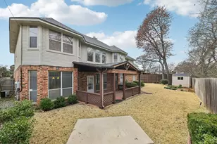 4519 Edge Creek Ln, Arlington, TX 76017 - Photo 5