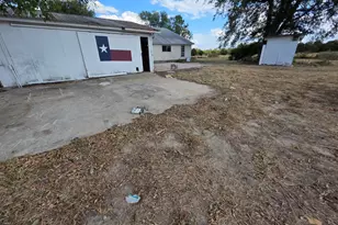 1917 Co Rd 1144, Miller Grove, TX 75472 - Photo 21