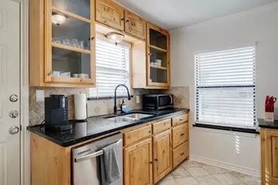 2801 W Bewick Street, Fort Worth, TX 76109 - Photo 3