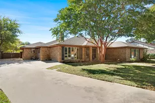 4209 Capilla St, Fort Worth, TX 76133 - Photo 3