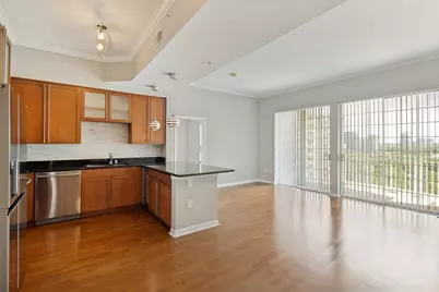 3225 Turtle Creek Boulevard #1211, Dallas, TX 75219 - Photo 1
