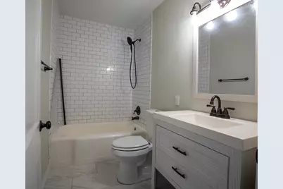 304 Roberts Avenue, Terrell, TX 75160 - Photo 7