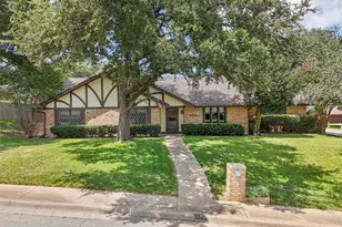 903 Green Rock Dr, Duncanville, TX 75137 - Photo 3