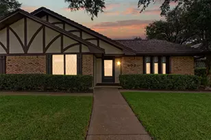 903 Green Rock Dr, Duncanville, TX 75137 - Photo 1