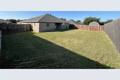 2504 Buffalo Run, Burleson, TX 76028 - Photo 15