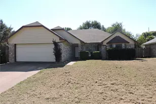 224 Timbercreek Dr, Burleson, TX 76028 - Photo 1