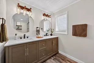 704 Spring Miller Ct, Arlington, TX 76002 - Photo 13
