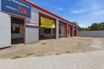 1605 S Main Street #A, Cleburne, TX 76033 - Photo 17