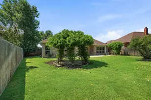 8305 Crystal Ln, North Richland Hills, TX 76182 - Photo 37