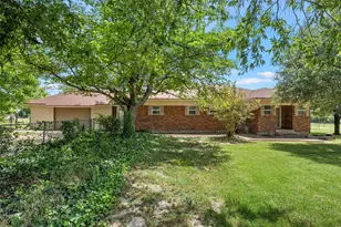 204 Christopher Dr, Bruceville Eddy, TX 76524 - Photo 5