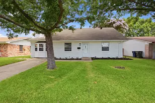 1217 Rosewood Hills Dr, Garland, TX 75040 - Photo 1