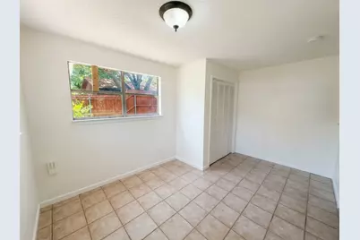 2011 N Houston Street, Fort Worth, TX 76164 - Photo 31