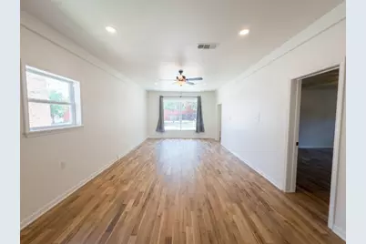 2011 N Houston Street, Fort Worth, TX 76164 - Photo 9