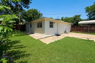2011 N Houston St, Fort Worth, TX 76164 - Photo 27
