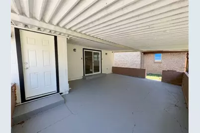 2011 N Houston Street, Fort Worth, TX 76164 - Photo 23