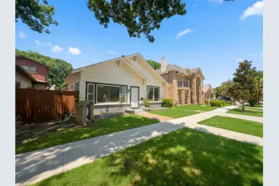 2011 N Houston Street, Fort Worth, TX 76164 - Photo 3