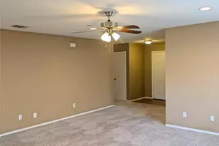 9949 Sparrow Hawk Ln, Fort Worth, TX 76108 - Photo 5