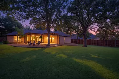 8337 Thornhill Drive, North Richland Hills, TX 76182 - Photo 33