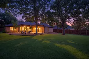 8337 Thornhill Dr, North Richland Hills, TX 76182 - Photo 33