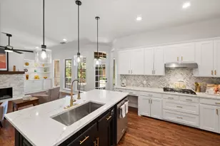 8337 Thornhill Dr, North Richland Hills, TX 76182 - Photo 9