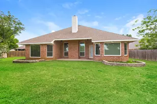 101 Canterbury Dr, Saginaw, TX 76179 - Photo 15