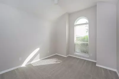 101 Canterbury Drive, Saginaw, TX 76179 - Photo 11