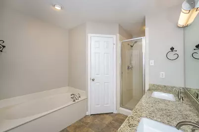 101 Canterbury Drive, Saginaw, TX 76179 - Photo 13