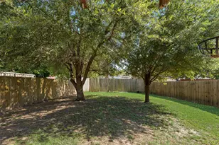 9018 Clearlake Dr, Rowlett, TX 75088 - Photo 33