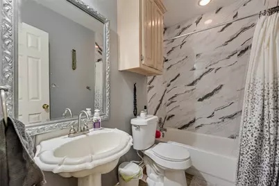 9018 Clearlake Drive, Rowlett, TX 75088 - Photo 27
