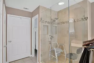 604 Gunnison Dr, Arlington, TX 76006 - Photo 9