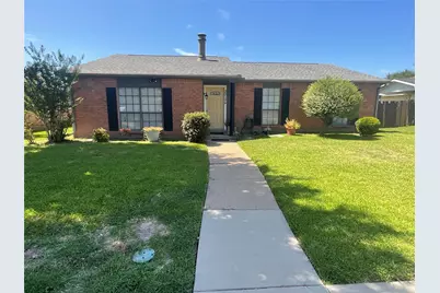 2017 Osage Trail, Grand Prairie, TX 75052 - Photo 3
