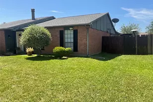 2017 Osage Trail, Grand Prairie, TX 75052 - Photo 5
