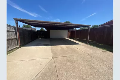 2017 Osage Trail, Grand Prairie, TX 75052 - Photo 9