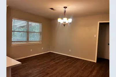 1110 Edgewood, Ennis, TX 75119 - Photo 3