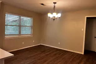 1110 Edgewood, Ennis, TX 75119 - Photo 3