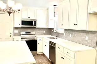1110 Edgewood, Ennis, TX 75119 - Photo 5